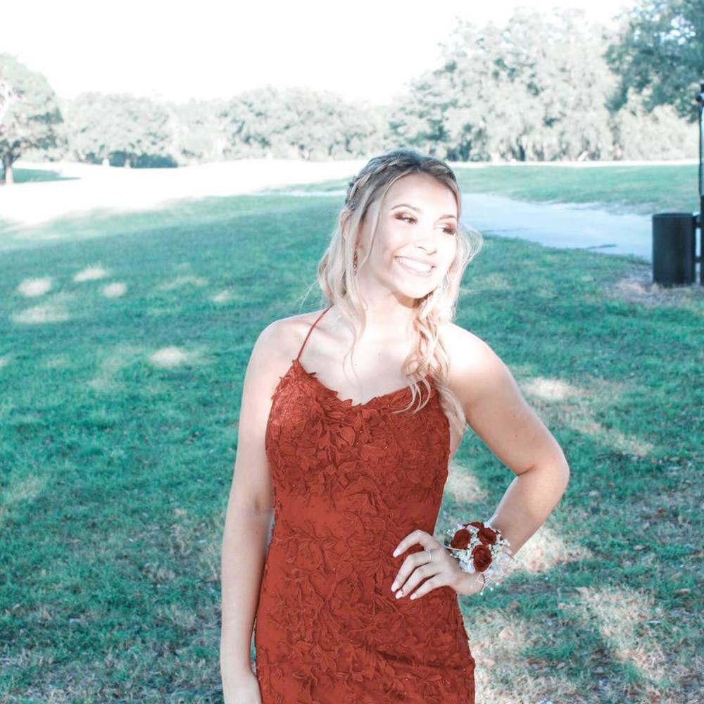 Meet your Posher, Leah